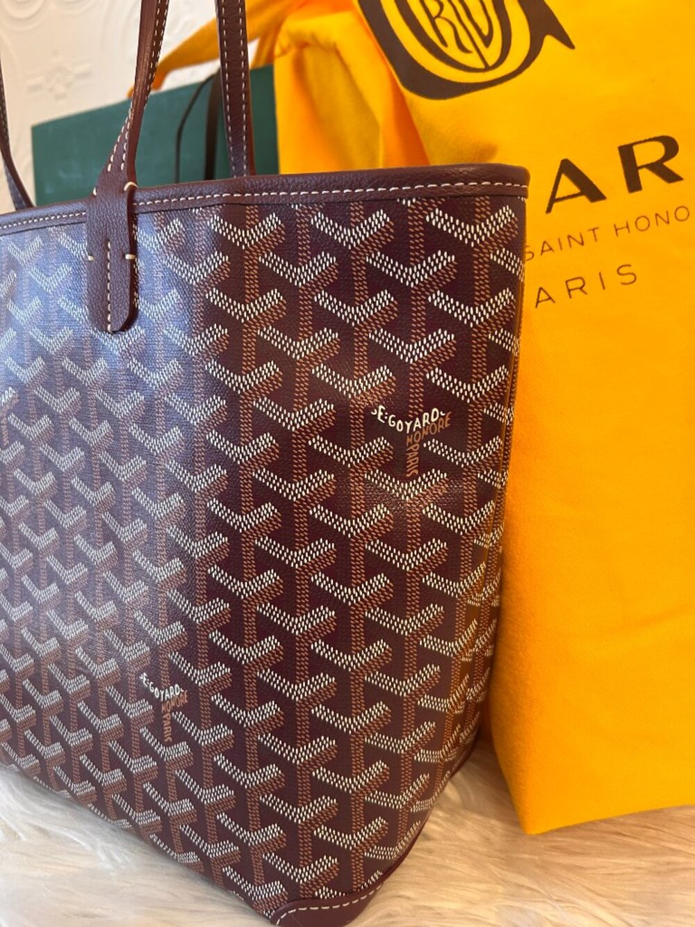 GOYARD Artois PM in Bordeaux with shopping tote, dust bag, original receipt - Picture 5 of 11